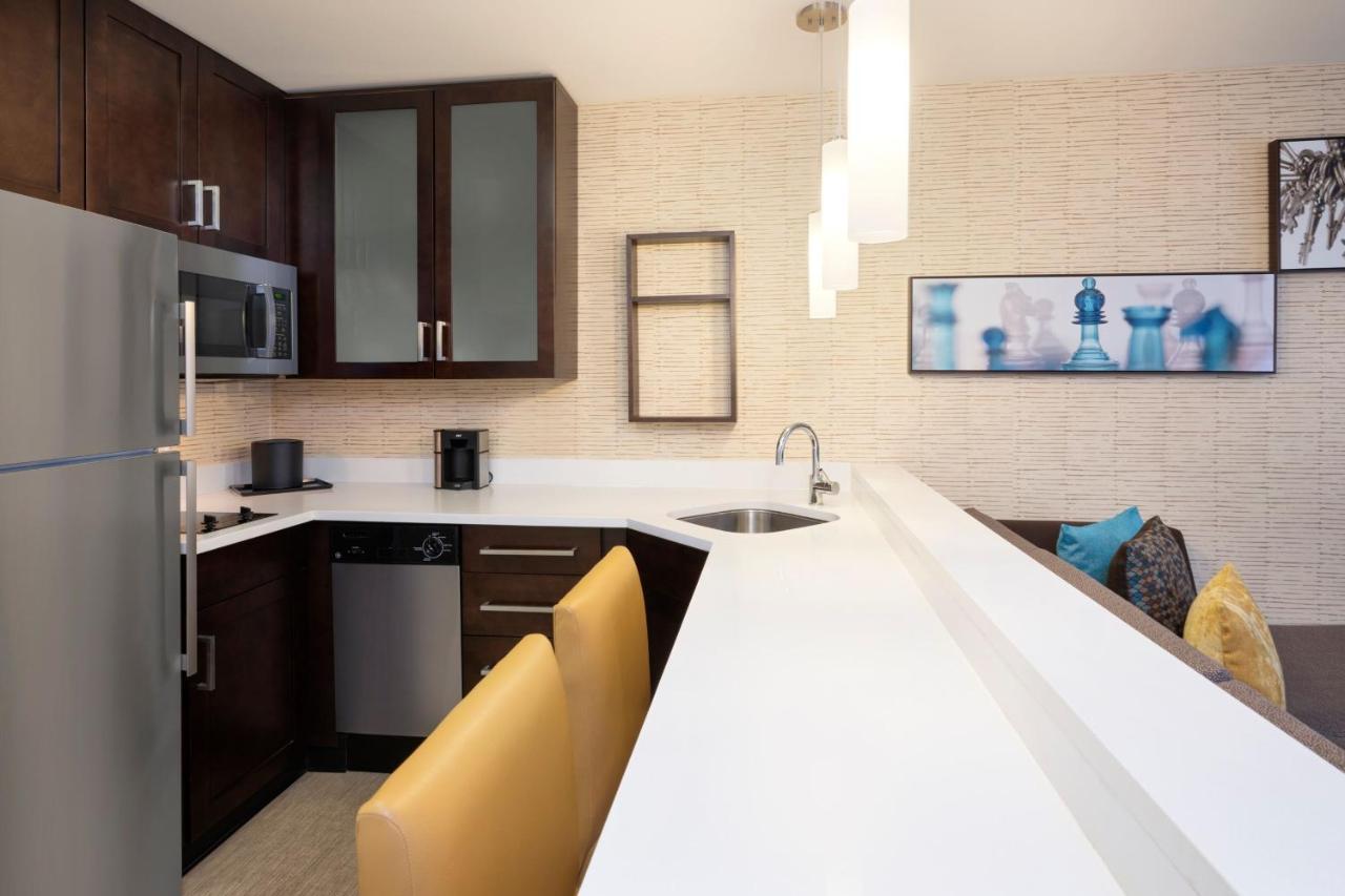 Residence Inn By Marriott Boston Bridgewater Raynham Exteriör bild